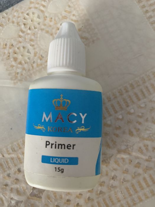 Для наращивания ресниц инструменты