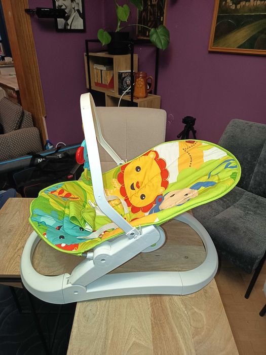 Бебешки шезлонг / стол за бебе