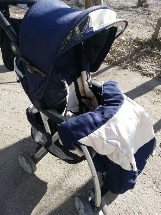Продам коляску Chicco!