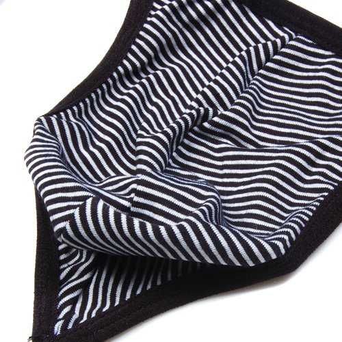 Chiloti tanga cu dungi si luciosi