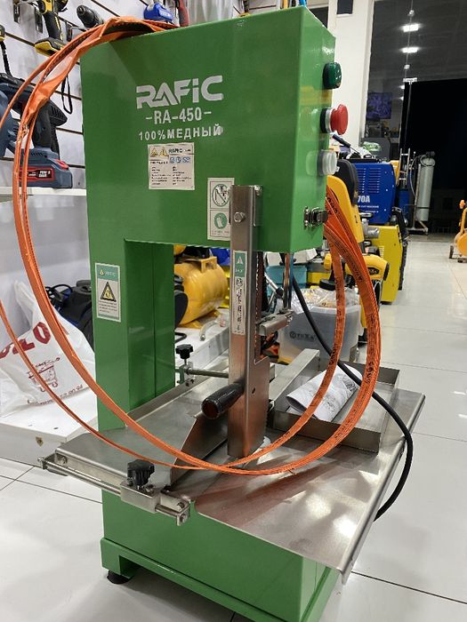 Qasoblar uchun qõlay suyak kesadigan