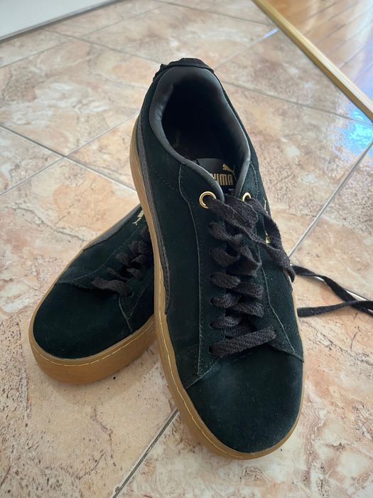 Дамски спортни обувки Puma