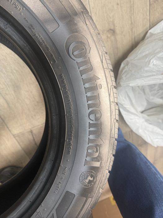 Продам Шины Continental ,215/65,R16,