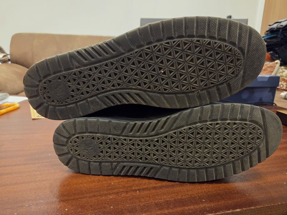 Salamander Сникърси,
150 лв.