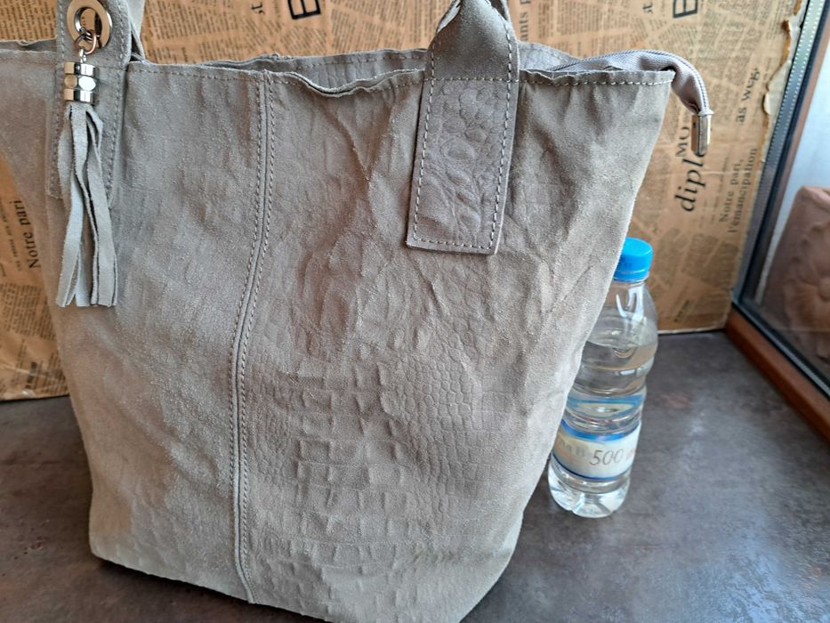 дамска чанта бежова,велурена торба-естествена кожа