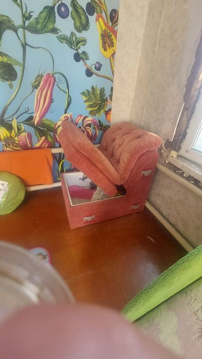 Продам диван район западного