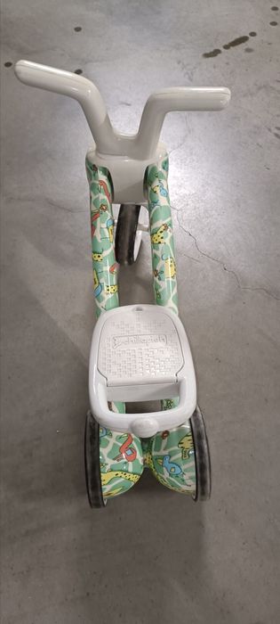 Детска триколка и колело за балансиране Chillafish 2 в 1