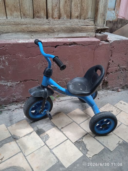 Велосипед детский трёхколесный