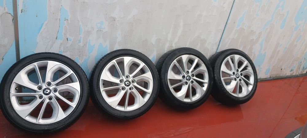 Vând jante originale renault megane