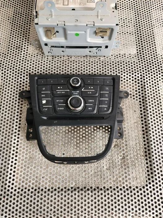Navigatie Unitate Display Navigatie Opel Mokka Mokka X An 2012-2013-2014-2015-2016 Cod  Cod  - Dezm