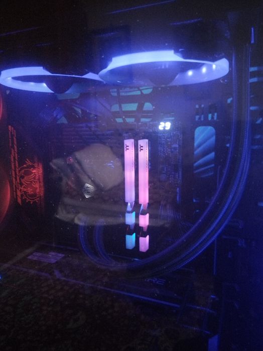 PC MSI Redragon game station I9 10900 KF