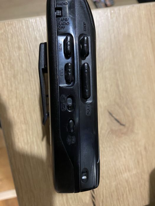 Casetofon cu căști si radio
