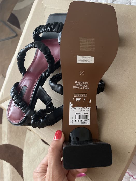 Чисто НОВИ Сандали top shop с етикет