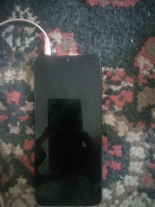 Телефон продается