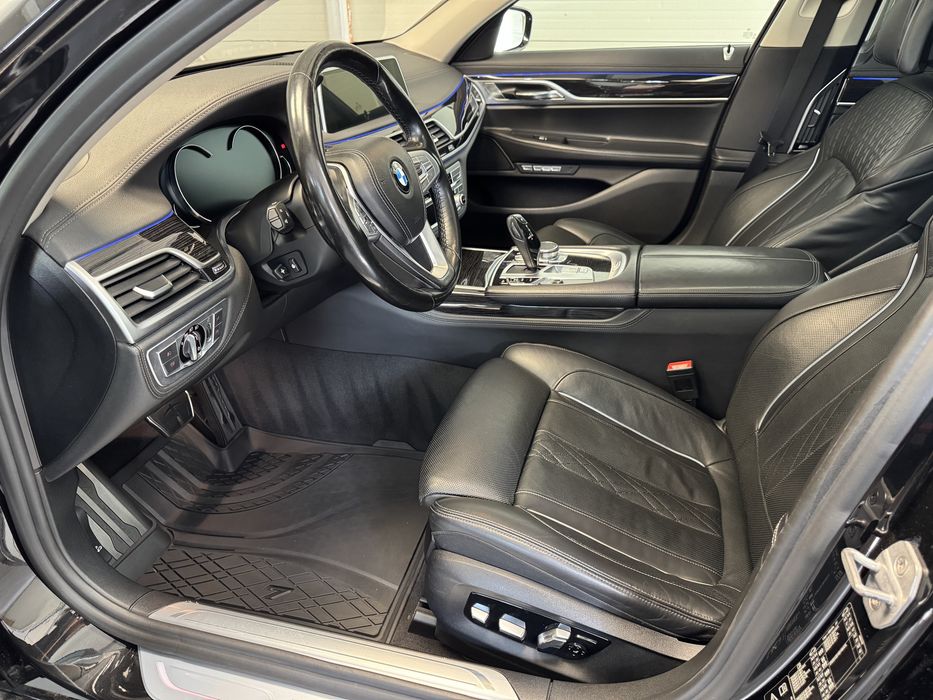 BMW Seria 7 2018 — imagine 5