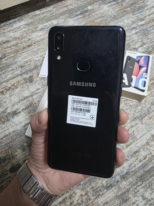 Смартфон Samsung A10S