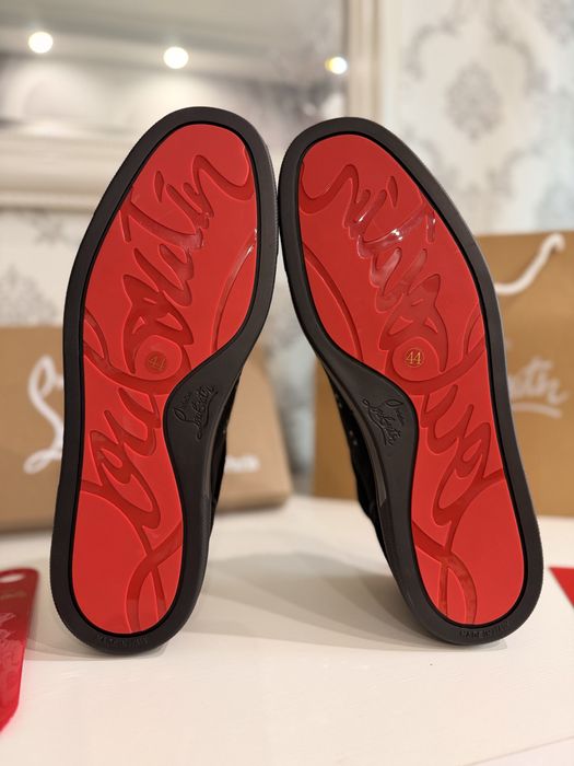 Christian Louboutin обувки