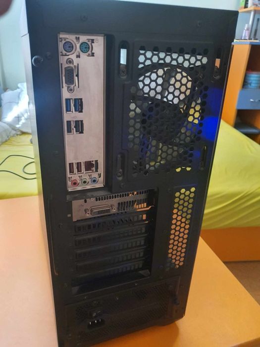 Геймърски компютър