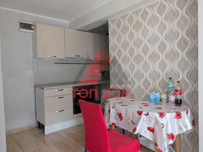 Продава се Тристаен апартамент в Варна, Център - 65 кв.м за 1616 €/кв.м - Снимка #2