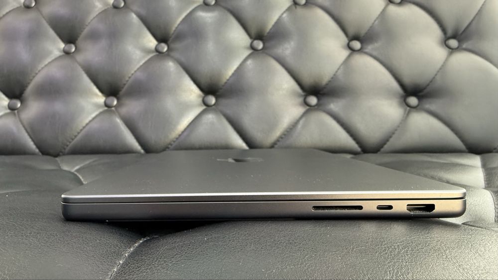 Apple Macbook Pro M4 Pro  2024 в идеальном состонии