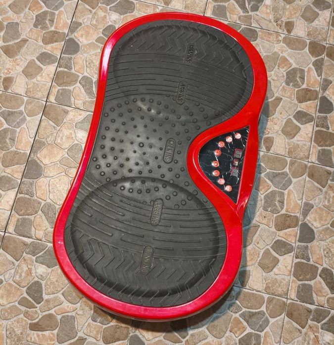 Aparat vibromasaj.