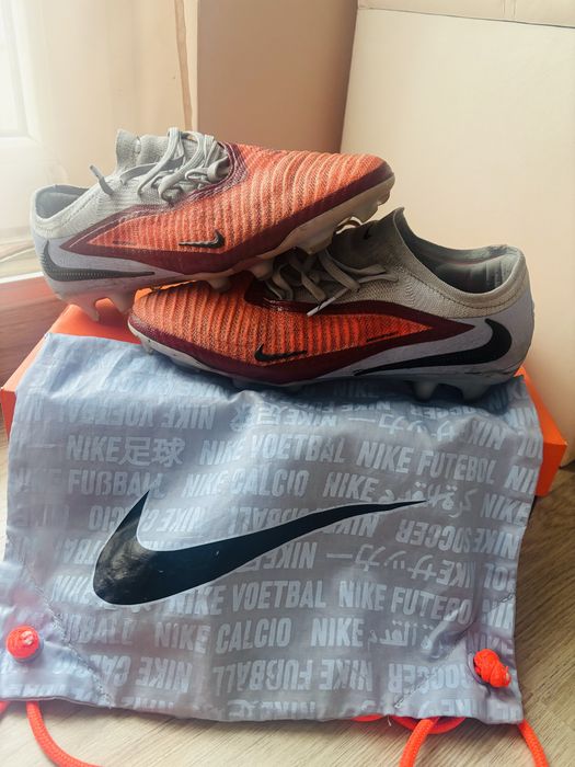 Оригинални Бутонки Nike