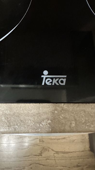 Фурна и котлони за вграждане Тека