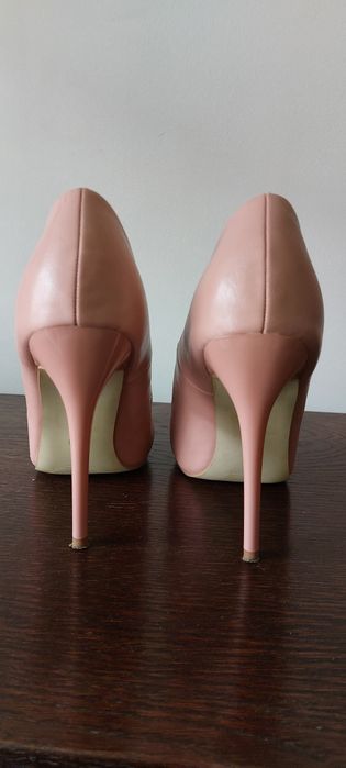 Pantofi Stiletto