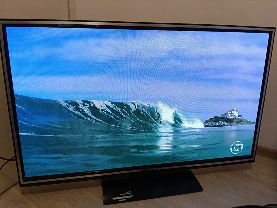 Продавам телевизор Samsung