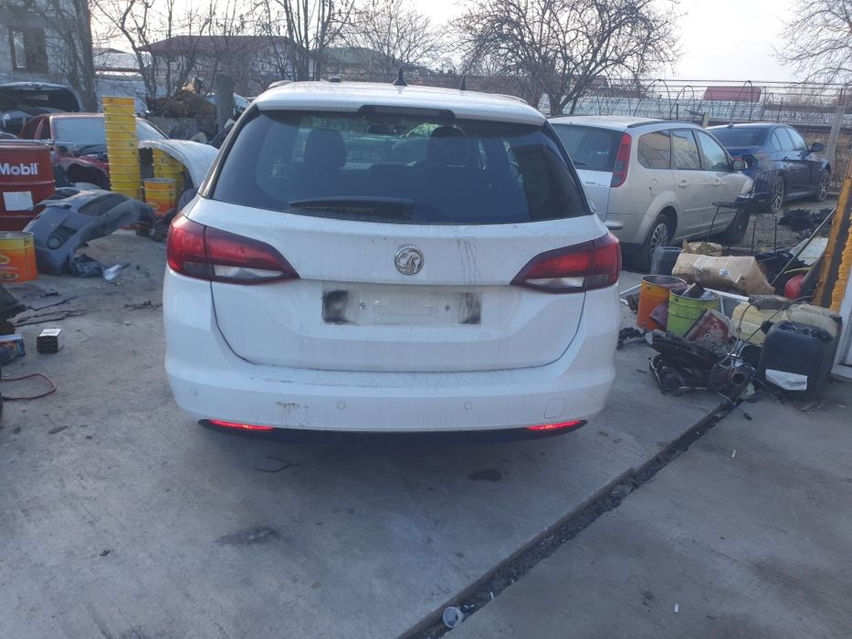 Haion opel astra k 2018