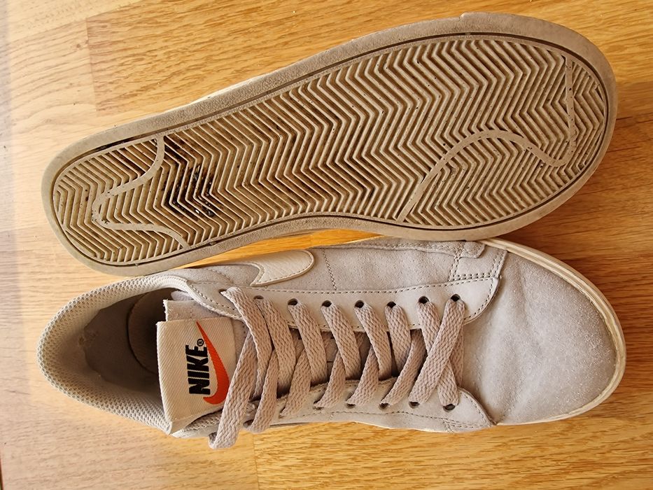 Adidasi Nike, 38
