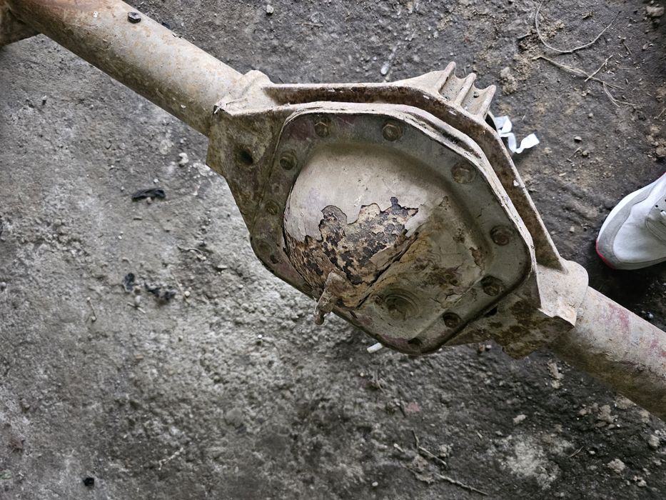 Punte spate axa simpla Iveco Daily an 2004