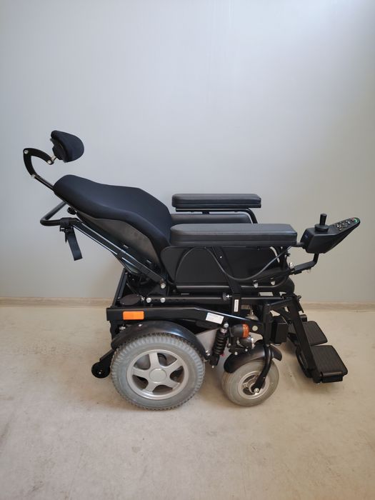 Cărucior electric pentru persoane cu dizabilități 12km/oră