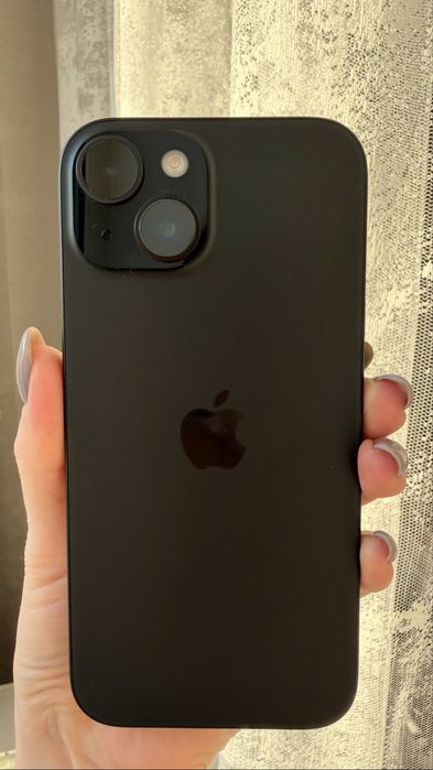 Продам iphone 15 128 GB Black