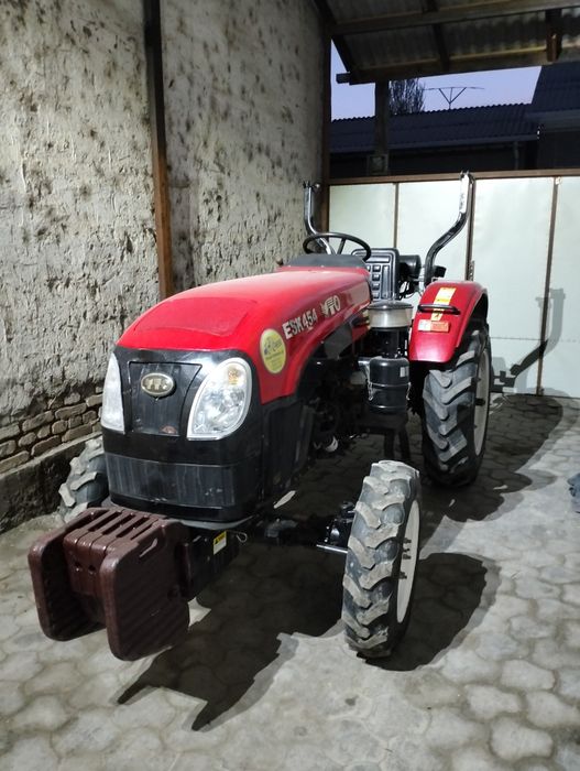 Mini traktor 2023 yilni oxirida olingan ozgina yurgan holos