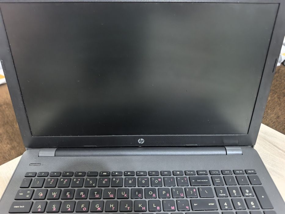 Лаптоп HP 250 G6