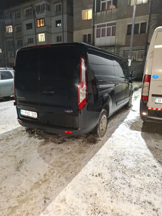 Vând Ford transit custom