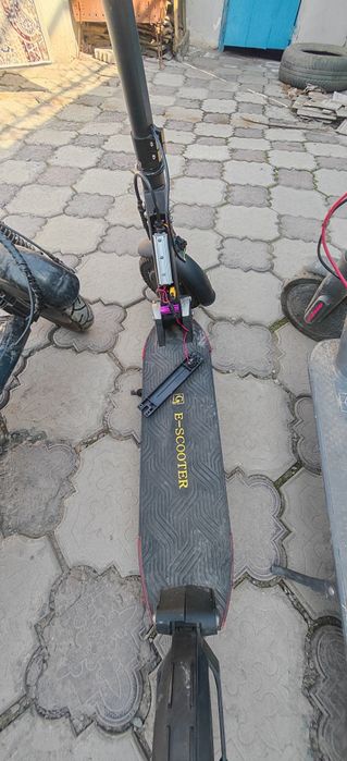 Электросамокаты разные