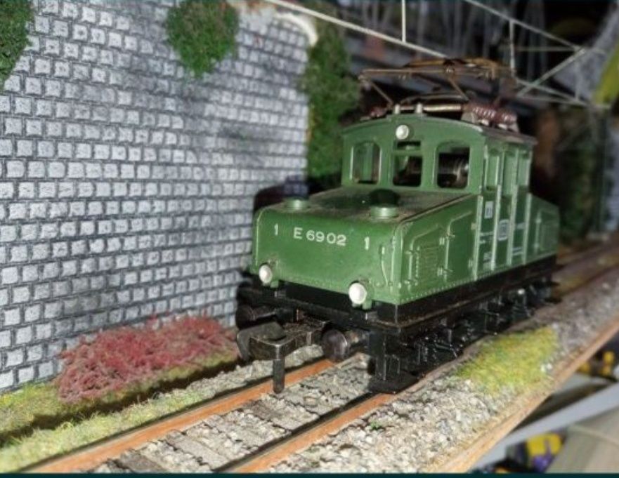 Locomotiva fleischmann scara H0, 1:87

Funcționala și servisata!

Poze