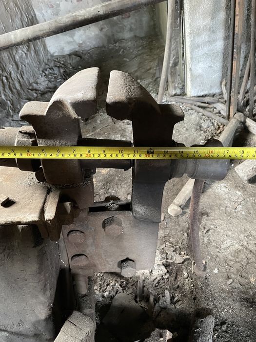 Menghină de fierărie