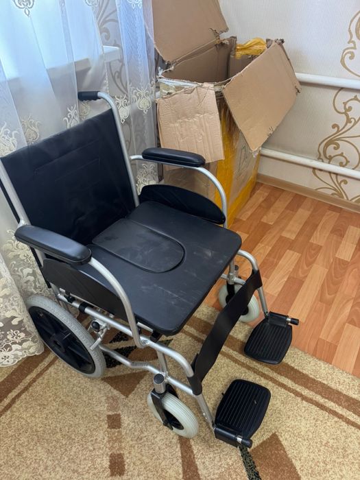 Продается инвалидная коляска