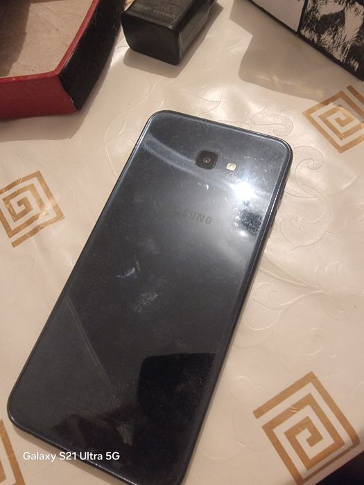 Телефон на запчасти