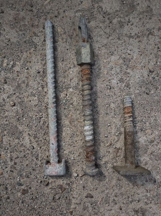 Шпани шпилки и жабки за скеле - нови и употребявани