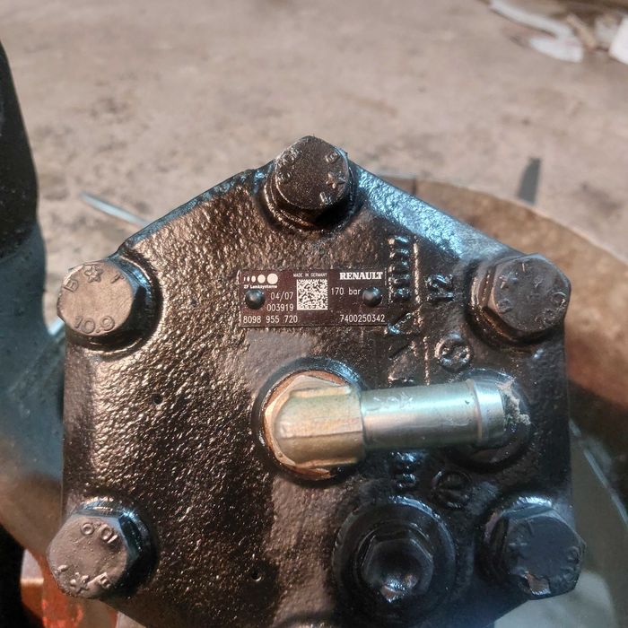 Редуктор ГУР рулевой ZF  VOLVO  Renault.