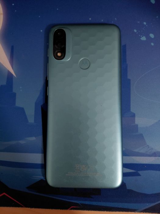 Telefon Motorola Moto E20