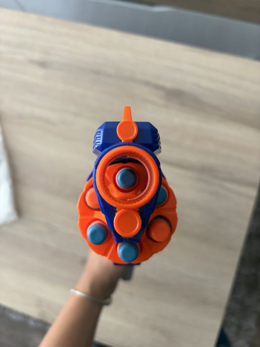 Нърф Elite disruptor