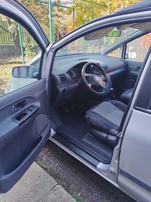 Vând vw sharan 4x4