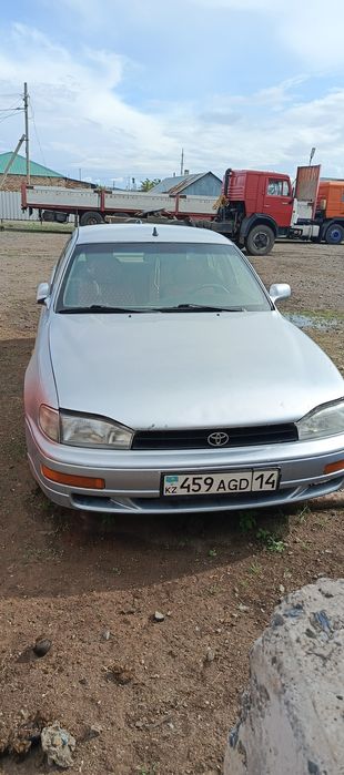 Продам Камри 10 2.2 объем