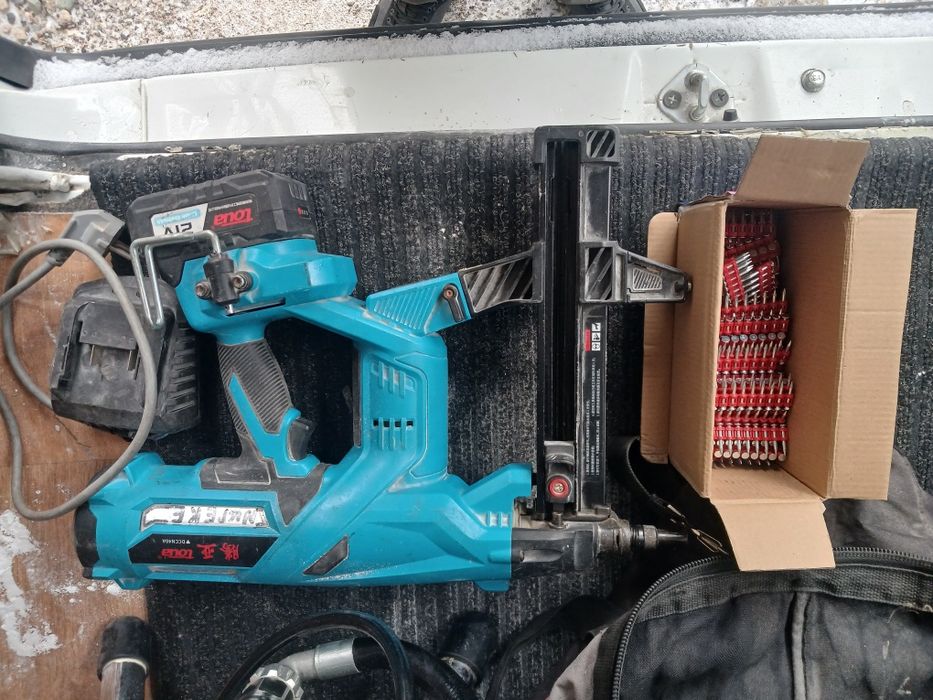 Гводезабивоной пистолет