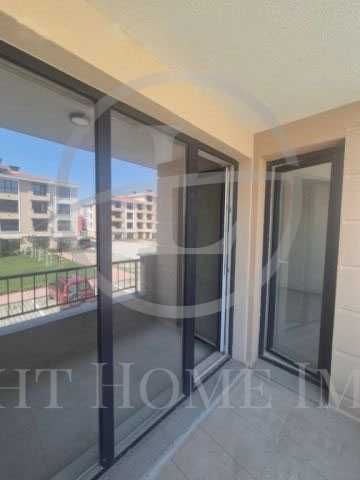 Продава се Двустаен апартамент в Пловдив, Остромила - 59 кв.м за 1721 €/кв.м - Снимка #3